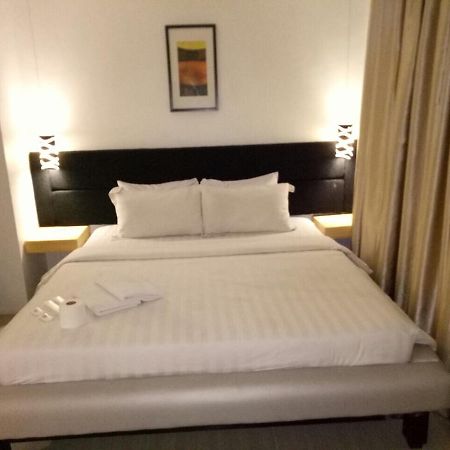 Dragonlink Suites @ Bel-Air Soho ماكاتي المظهر الخارجي الصورة